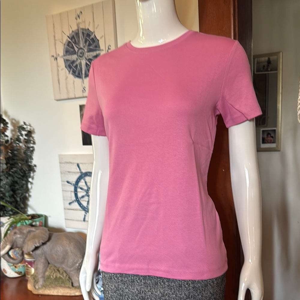 NWT northern reflections size small Pink Women's T-Shirt